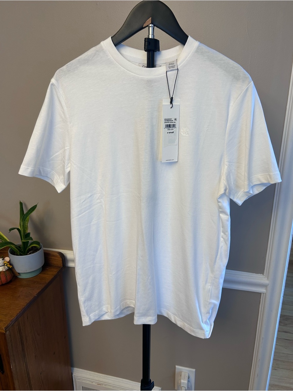 Calvin Klein White Crewneck Short Sleeve Tee